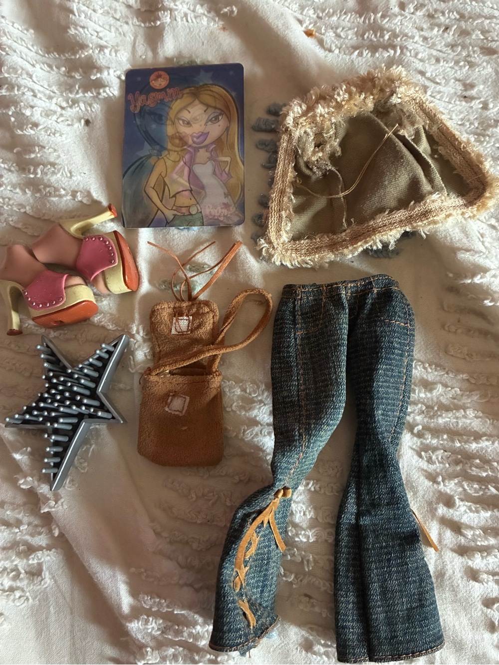 Bratz 2002/2003 card and accessories bundle